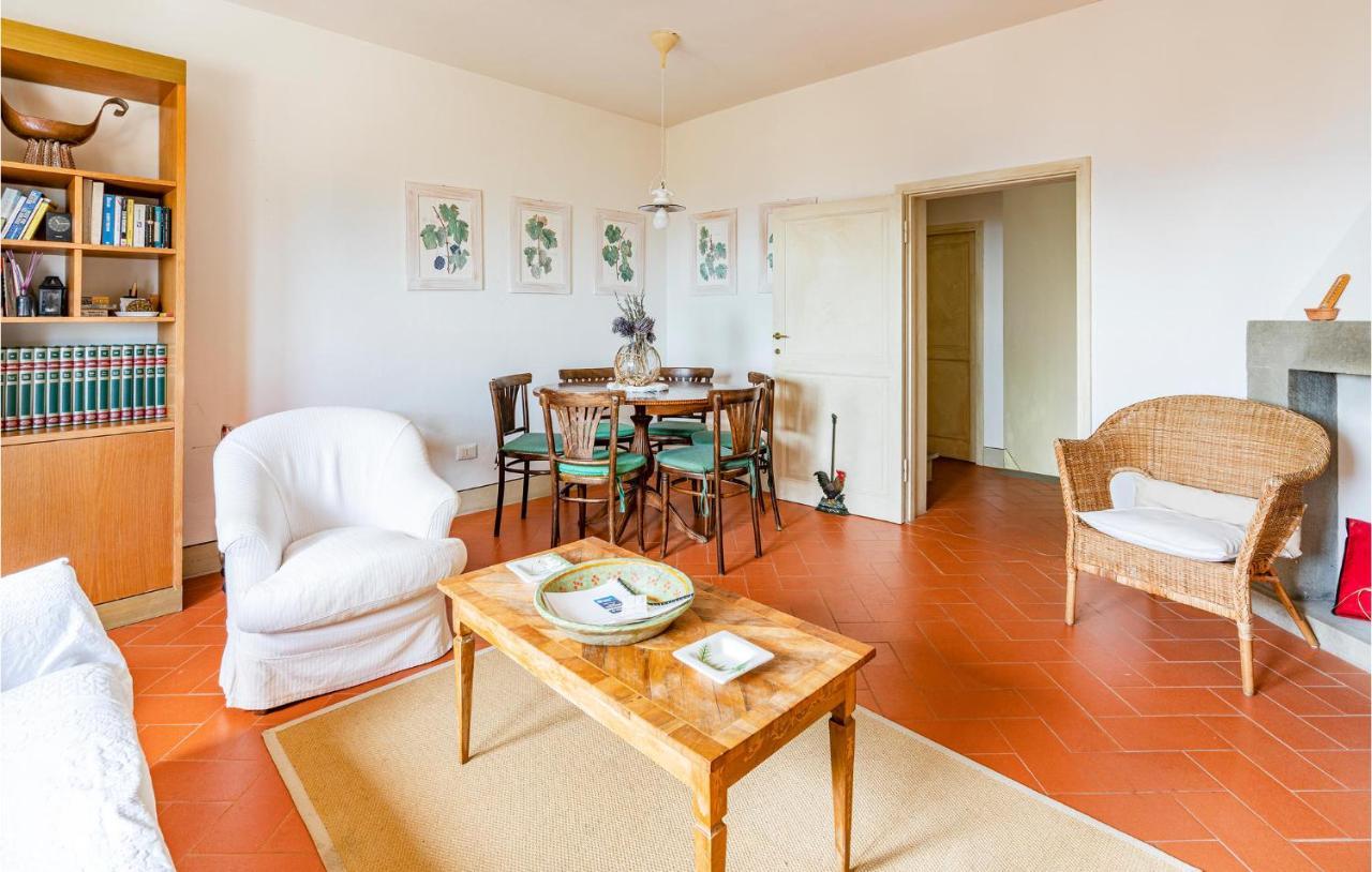 2 Bedroom Lovely Home In Loro Ciuffenna Exterior foto