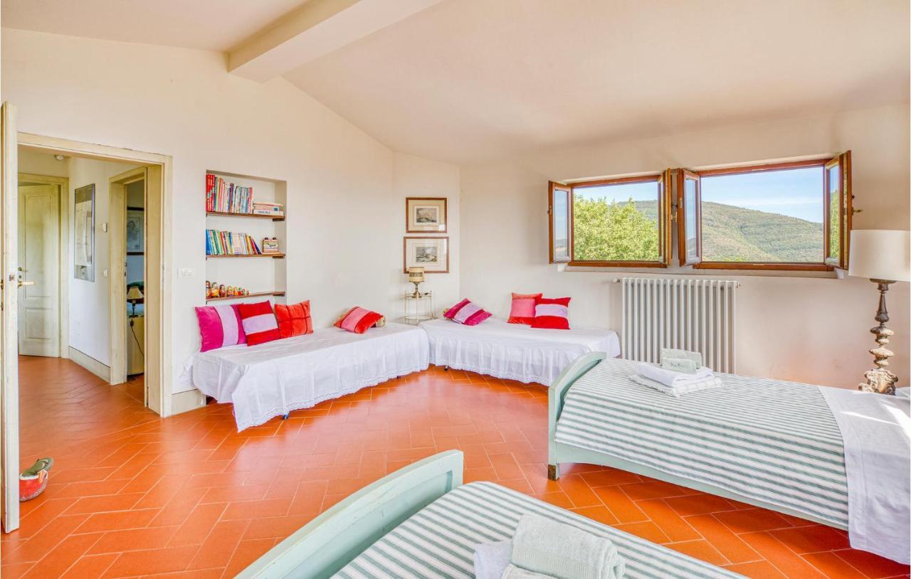 2 Bedroom Lovely Home In Loro Ciuffenna Exterior foto